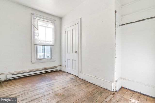 102 S BROAD ST, Middletown, DE 19709