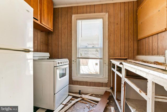 102 S BROAD ST, Middletown, DE 19709