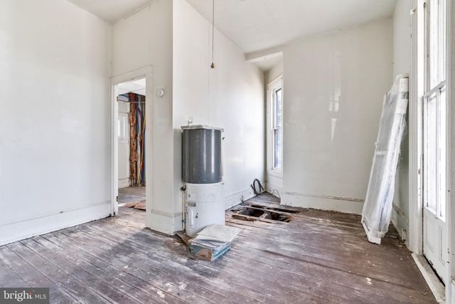 102 S BROAD ST, Middletown, DE 19709