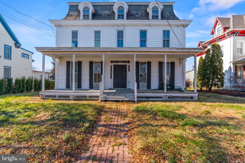 102 S BROAD ST, Middletown, DE 19709