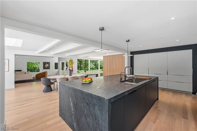19103 N Park Boulevard, Shaker Heights, OH 44122