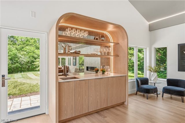 19103 N Park Boulevard, Shaker Heights, OH 44122