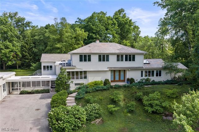19103 N Park Boulevard, Shaker Heights, OH 44122