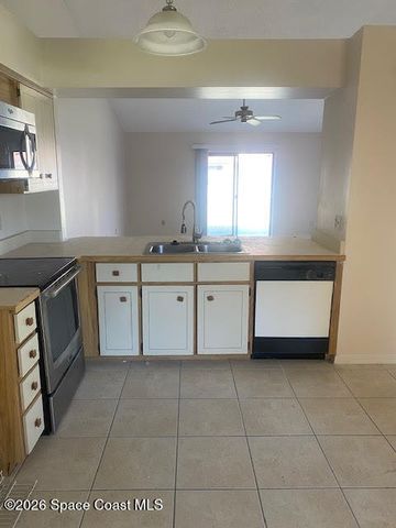 2960 Clearlake Drive 3, Melbourne, FL 32935