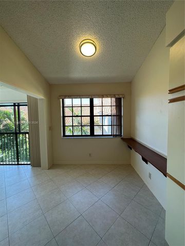3176 Arbor Ln 2506, Hollywood, FL 33021