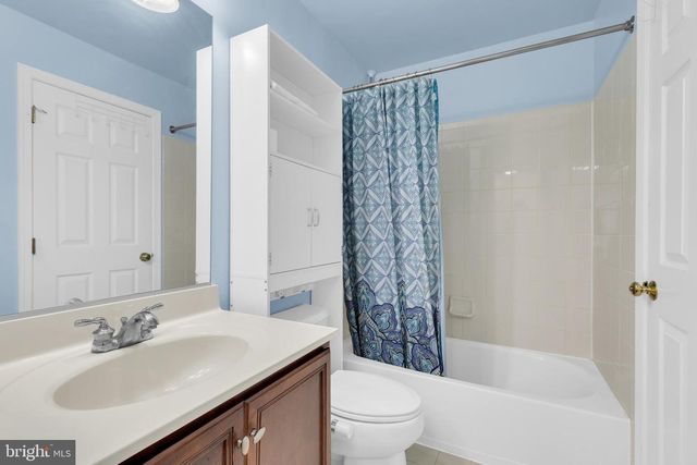 42911 PAMPLIN TER, Chantilly, VA 20152