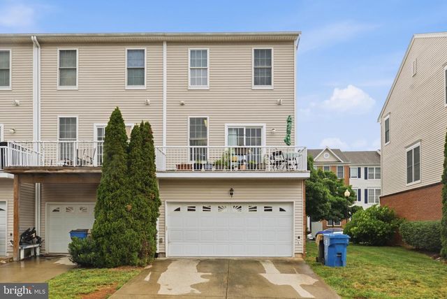 42911 PAMPLIN TER, Chantilly, VA 20152