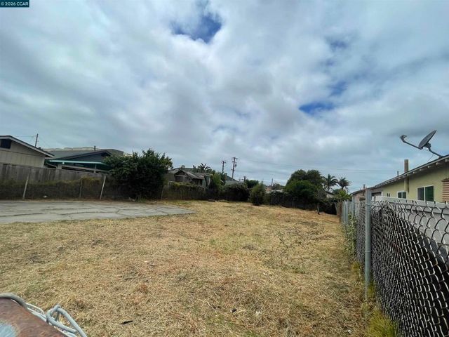 1623 Truman St, Richmond, CA 94801