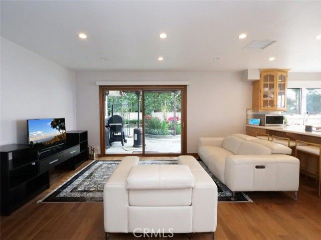 28709 Rothrock Drive, Rancho Palos Verdes, CA 90275