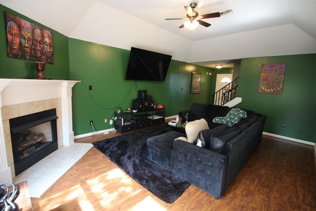 849 BLUE PEARL CV, Memphis, TN 38109