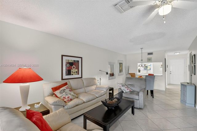 341 Waterside Drive 341, Hypoluxo, FL 33462
