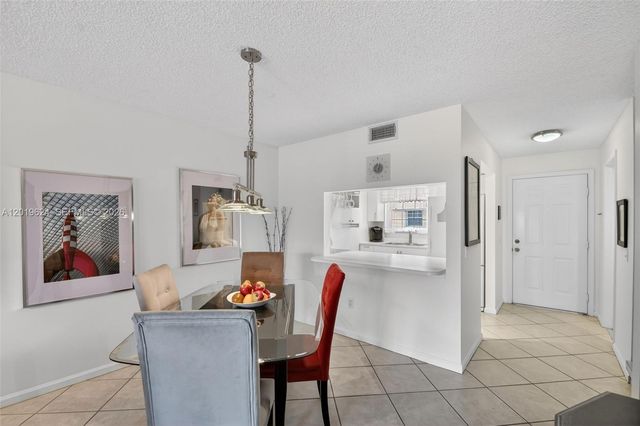 341 Waterside Drive 341, Hypoluxo, FL 33462
