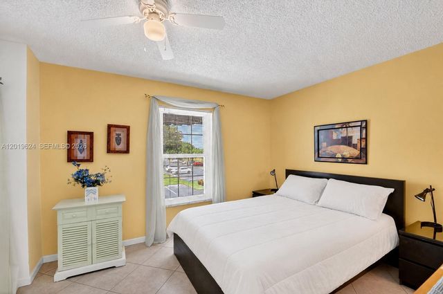 341 Waterside Drive 341, Hypoluxo, FL 33462