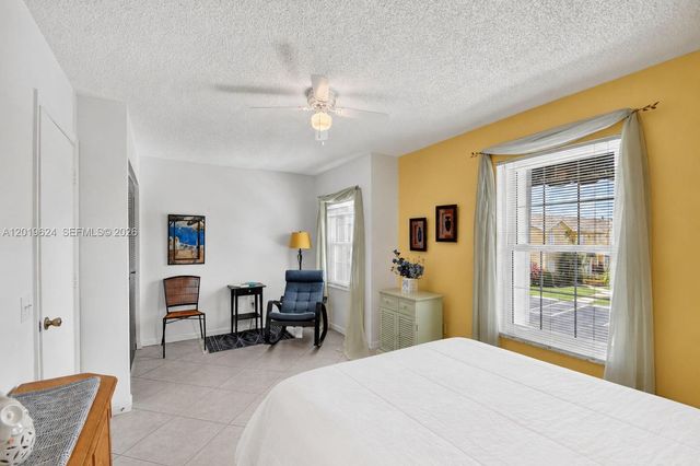 341 Waterside Drive 341, Hypoluxo, FL 33462