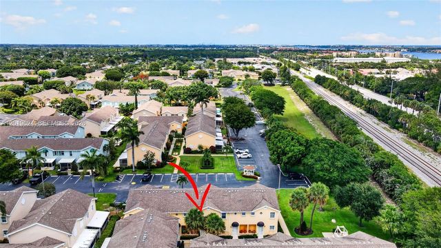 341 Waterside Drive 341, Hypoluxo, FL 33462