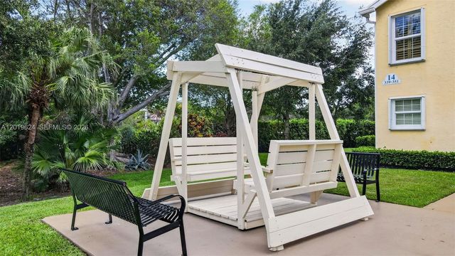 341 Waterside Drive 341, Hypoluxo, FL 33462