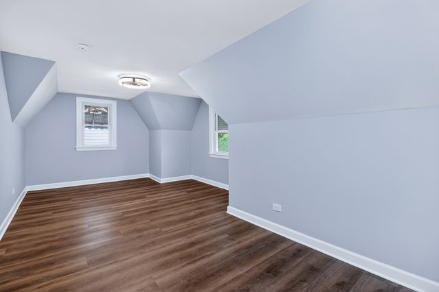5624 W Pensacola Avenue, Chicago, IL 60634