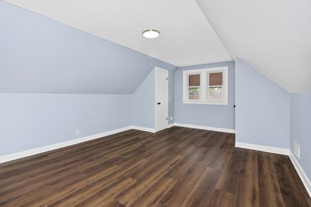 5624 W Pensacola Avenue, Chicago, IL 60634