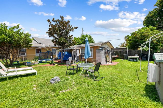 4373 VENUS Avenue, West Palm Beach, FL 33406