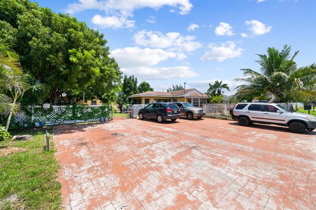 4373 VENUS Avenue, West Palm Beach, FL 33406