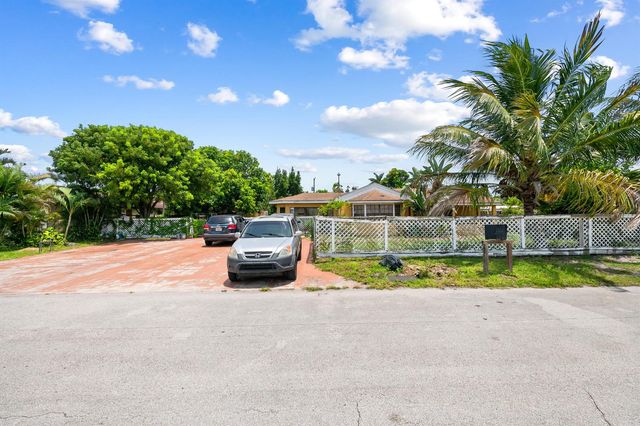 4373 VENUS Avenue, West Palm Beach, FL 33406