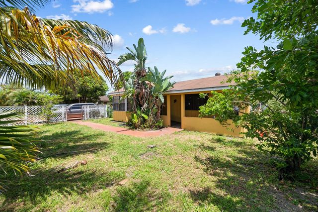 4373 VENUS Avenue, West Palm Beach, FL 33406
