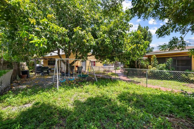 4373 VENUS Avenue, West Palm Beach, FL 33406