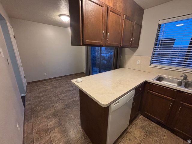 704 S ORCHARD DR, Bountiful, UT 84010