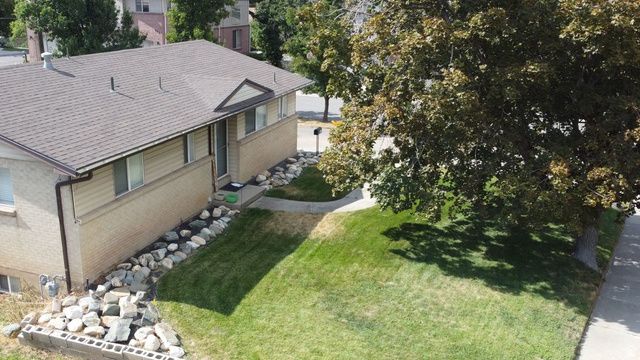 704 S ORCHARD DR, Bountiful, UT 84010