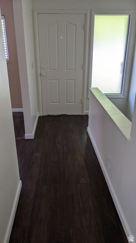 704 S ORCHARD DR, Bountiful, UT 84010