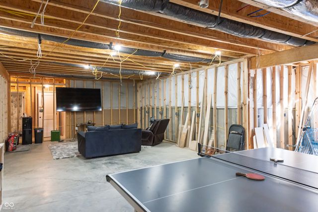 6661 W 100 N, Greenfield, IN 46140