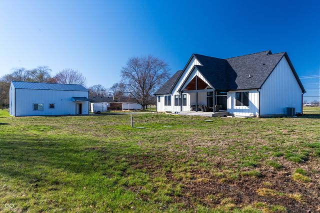 6661 W 100 N, Greenfield, IN 46140