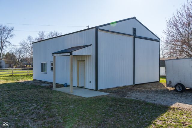 6661 W 100 N, Greenfield, IN 46140