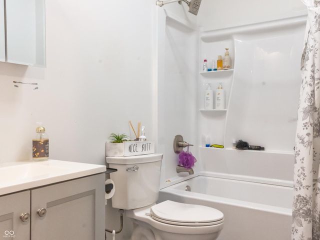 6661 W 100 N, Greenfield, IN 46140