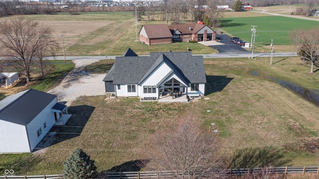 6661 W 100 N, Greenfield, IN 46140