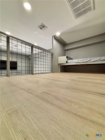 86 Kingfisher Street, Port O'connor, TX 77982