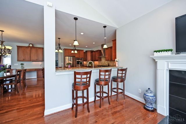7933 Elbrecht Drive, Montgomery, OH 45242