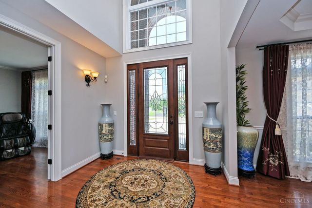 7933 Elbrecht Drive, Montgomery, OH 45242