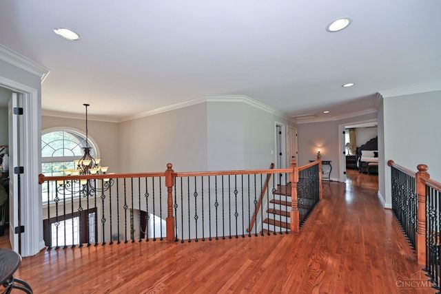 7933 Elbrecht Drive, Montgomery, OH 45242