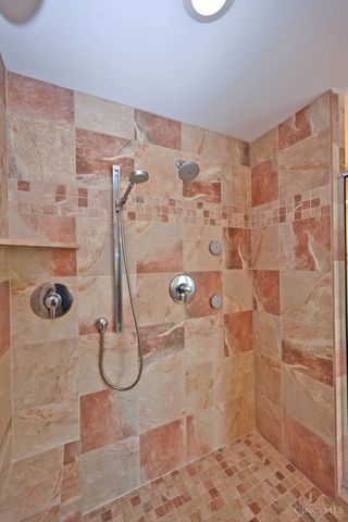 7933 Elbrecht Drive, Montgomery, OH 45242