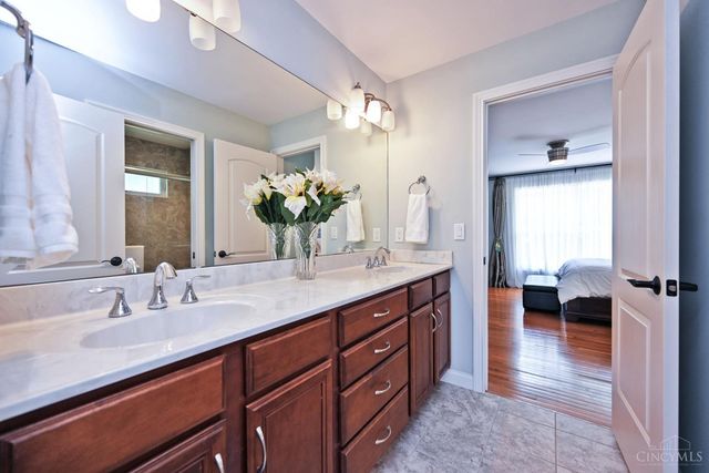 7933 Elbrecht Drive, Montgomery, OH 45242