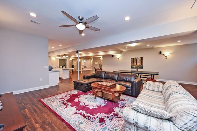 7933 Elbrecht Drive, Montgomery, OH 45242