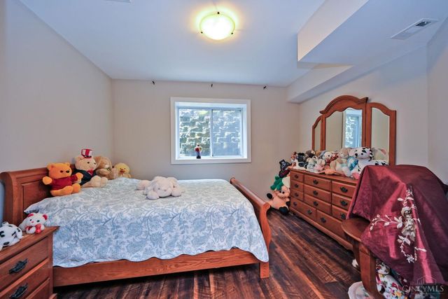 7933 Elbrecht Drive, Montgomery, OH 45242
