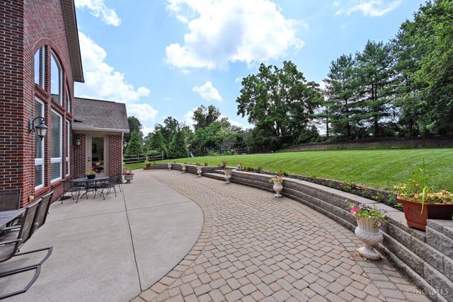 7933 Elbrecht Drive, Montgomery, OH 45242