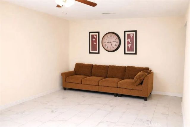 23120 Posada, Valencia, CA 91354