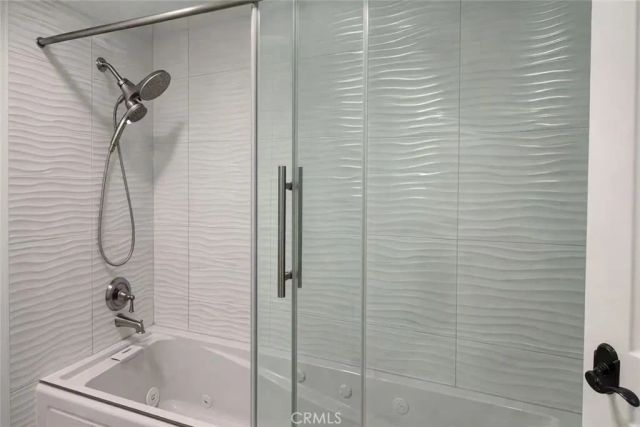 23120 Posada, Valencia, CA 91354