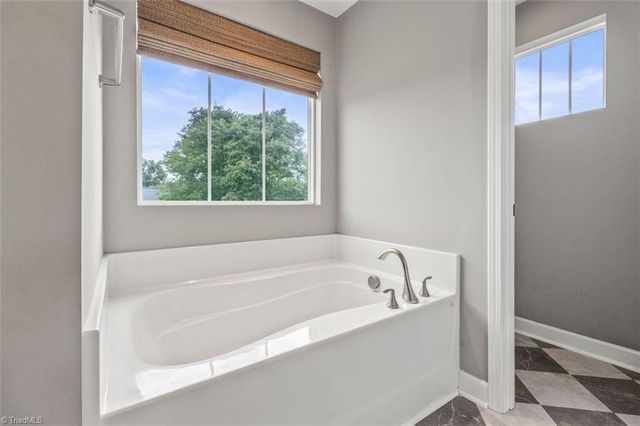 139 Wade Eaton Drive, Mocksville, NC 27028