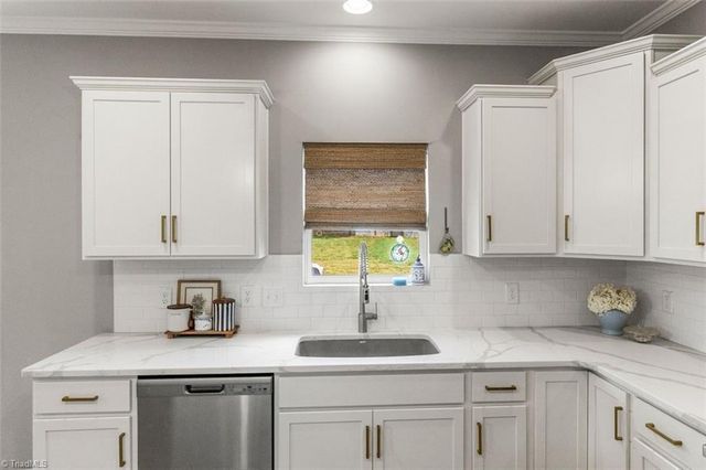 139 Wade Eaton Drive, Mocksville, NC 27028
