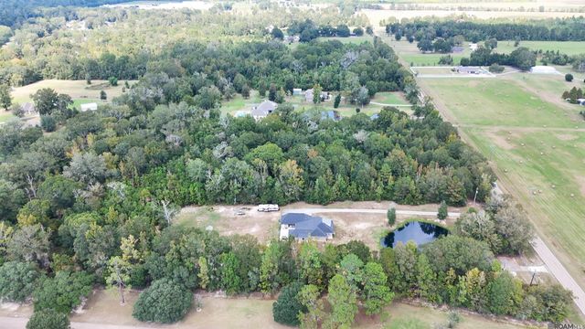 15935 Joor Rd, Zachary, LA 70791