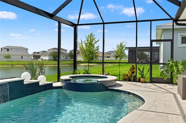 8761 DRUMMER PLANK DRIVE, Wesley Chapel, FL 33545